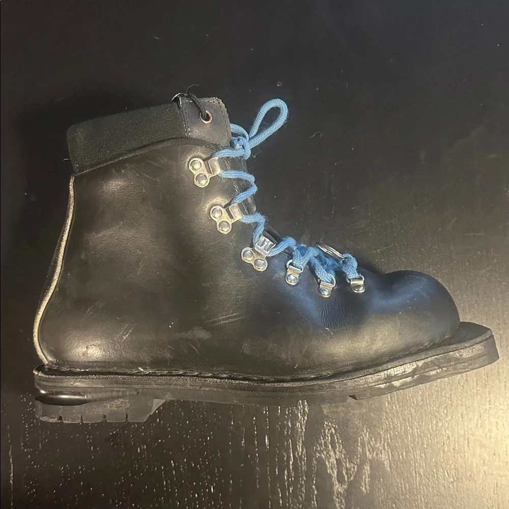 Merrell Ski Boots - Picture 6 of 16